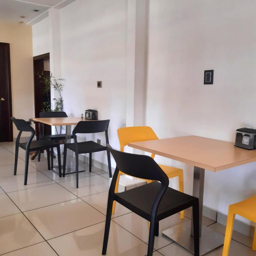 Hotel Villa Florencia Zona Rosa San Salvador Zewnętrze zdjęcie