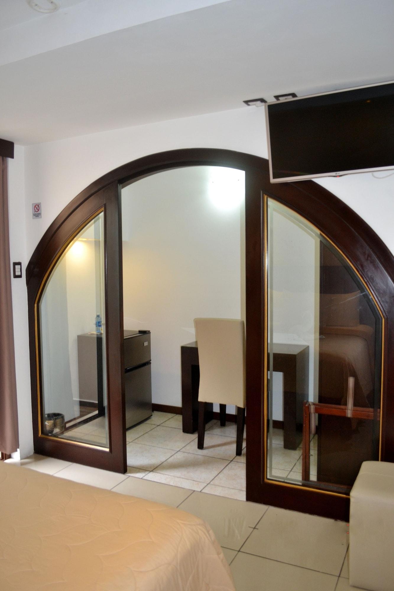 Hotel Villa Florencia Zona Rosa San Salvador Zewnętrze zdjęcie