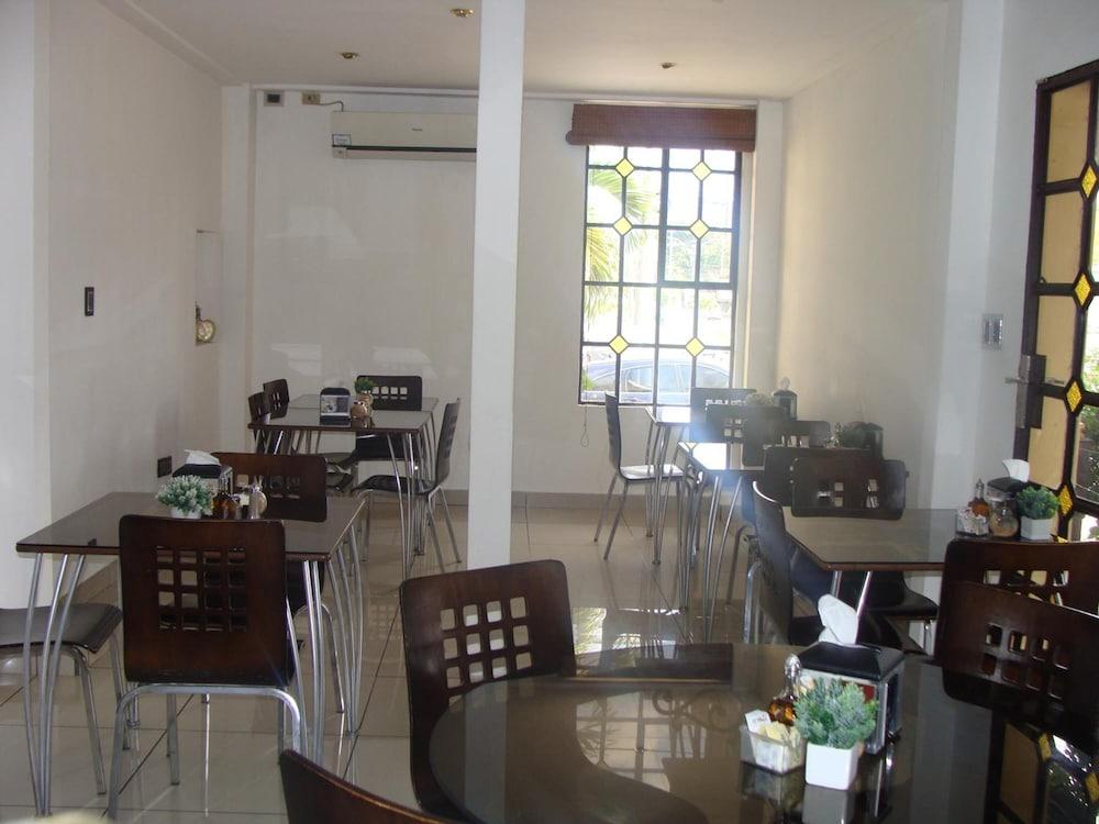 Hotel Villa Florencia Zona Rosa San Salvador Zewnętrze zdjęcie