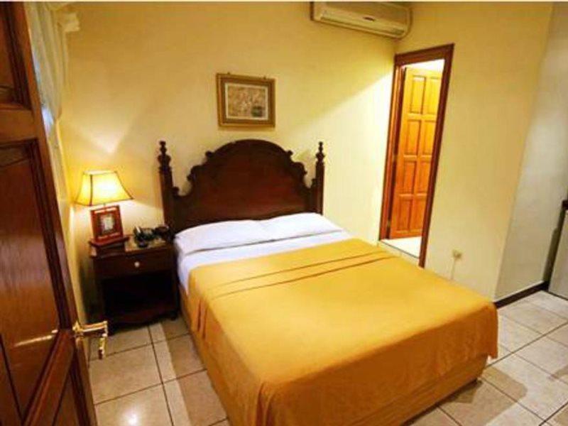 Hotel Villa Florencia Zona Rosa San Salvador Zewnętrze zdjęcie