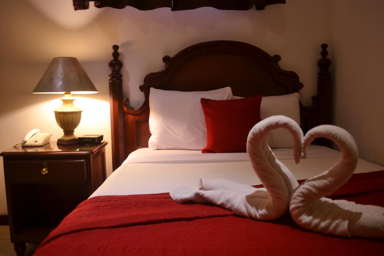 Hotel Villa Florencia Zona Rosa San Salvador Zewnętrze zdjęcie